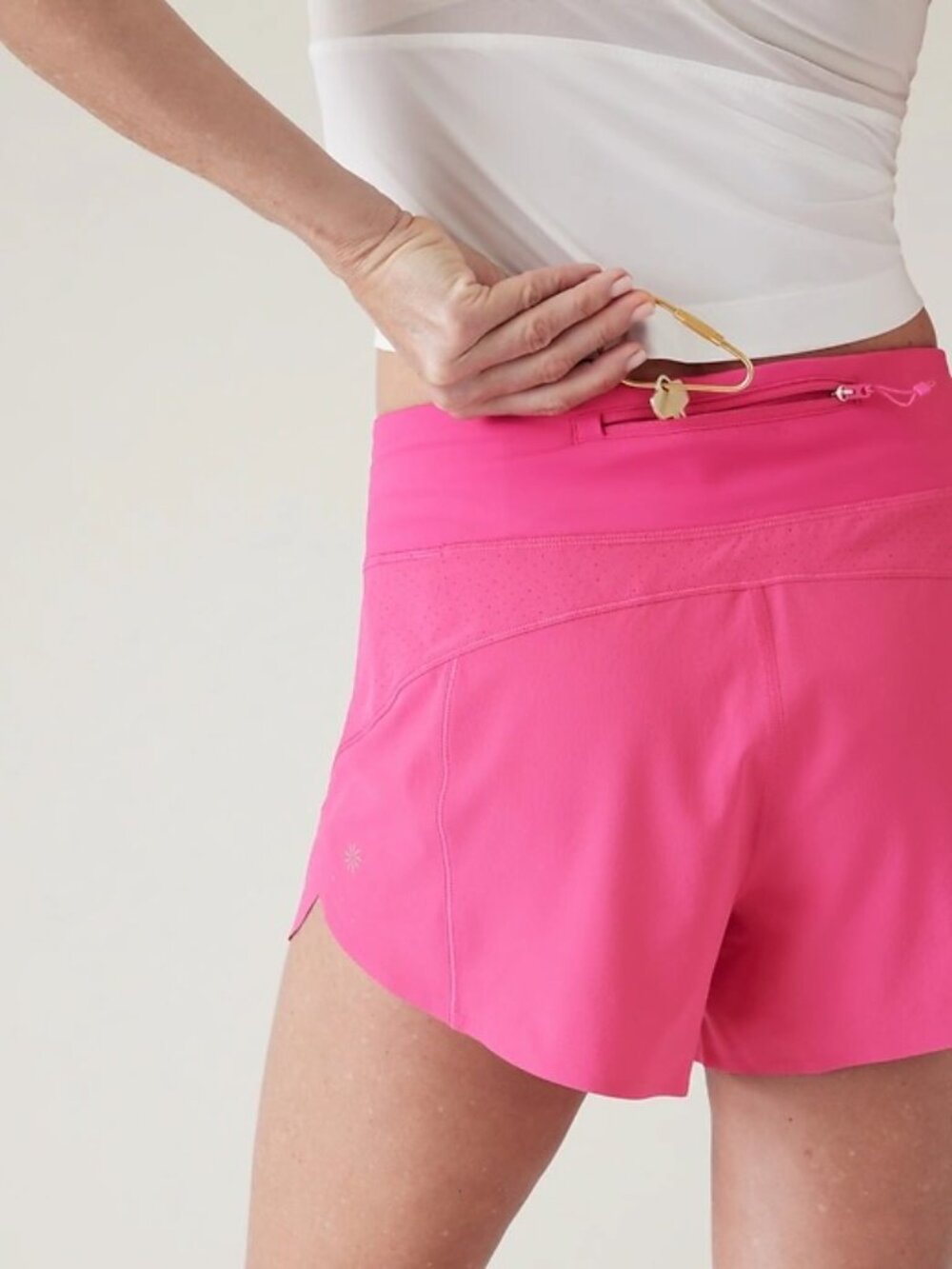 Athleta Run With It 3.5" Short Workout Running Shorts in Salvia Pink - Size XL